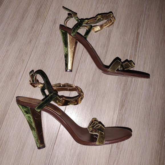 Marc by Marc Jacobs Velvet Leather Heels - Picture 4 of 16